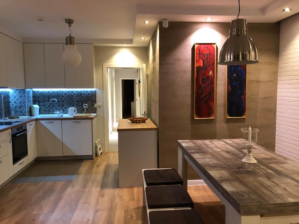 Luxury Apartments In Top City Center Varna 2 Exterior photo