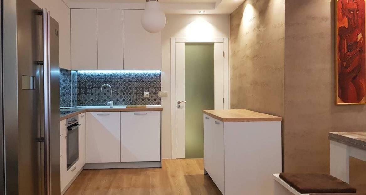 Luxury Apartments In Top City Center Varna 2 Exterior photo
